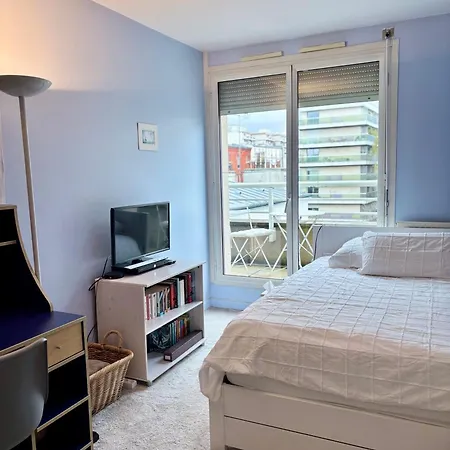 Calme Et Lumineuse En Plein Coeur De Quarto em Acomodações Particulares *